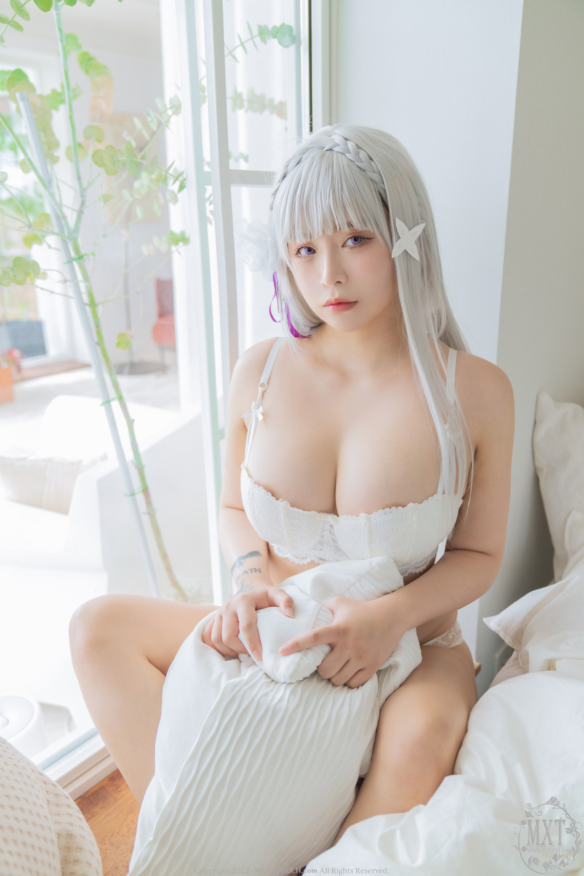 Yuna 유나, [MISS TOUCH] Vol.52 Photobook Set.01の写真 8
