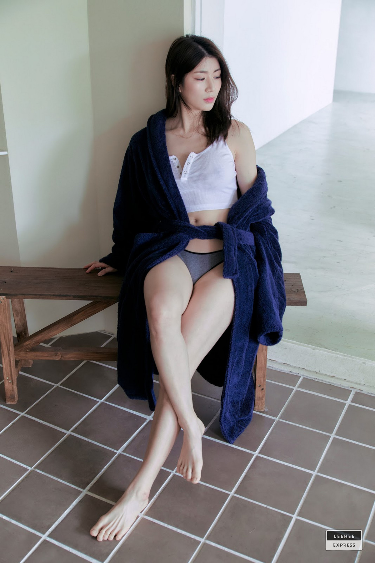 Min.E 민이, [LEEHEE EXPRESS] LEHF-038A+B Set.01の写真 36