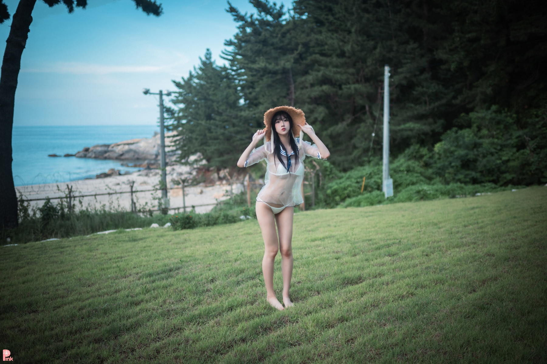 Lee Ahrin 이아린, [PINK] Bikini Day Set.01の写真 4