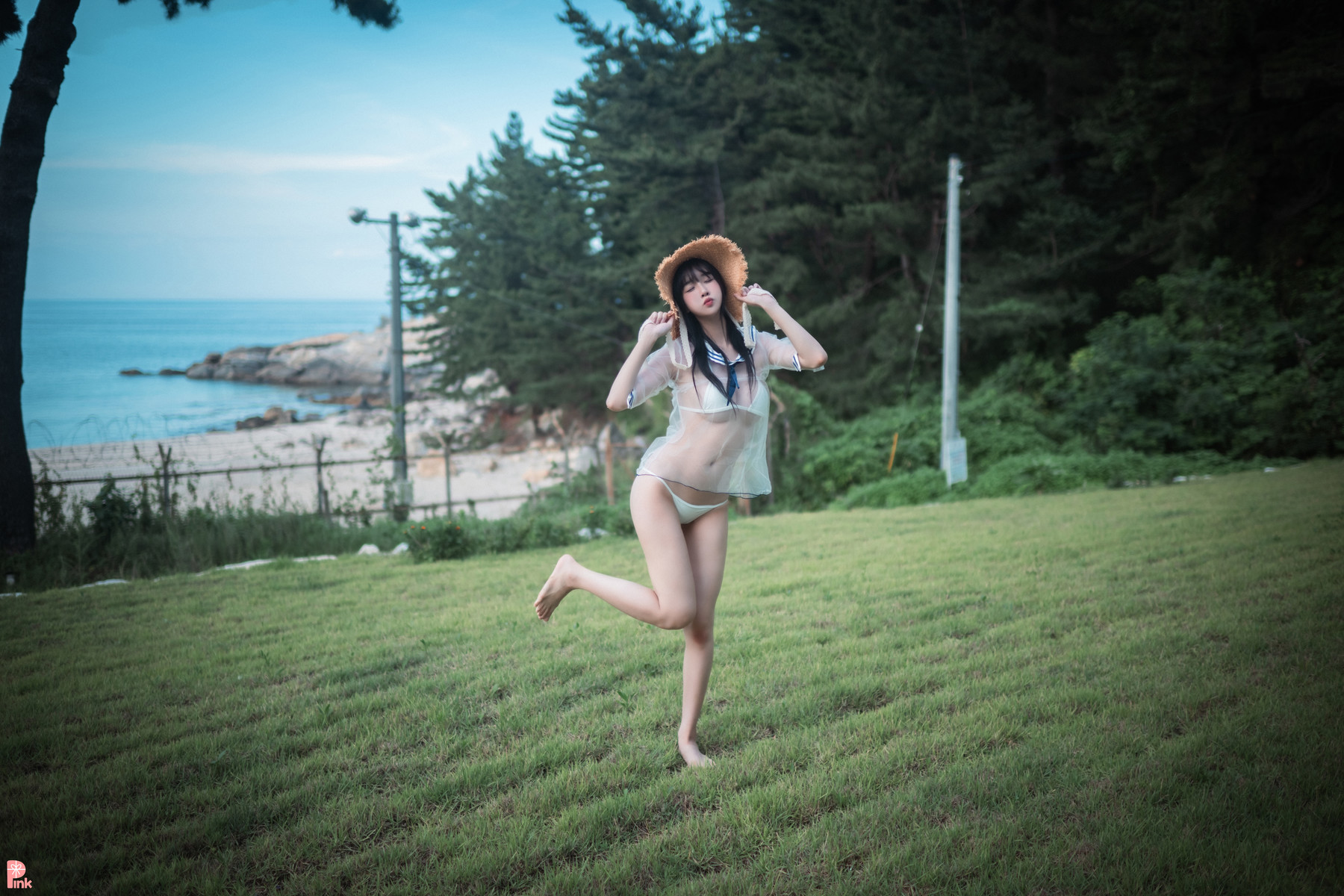 Lee Ahrin 이아린, [PINK] Bikini Day Set.01の写真 5