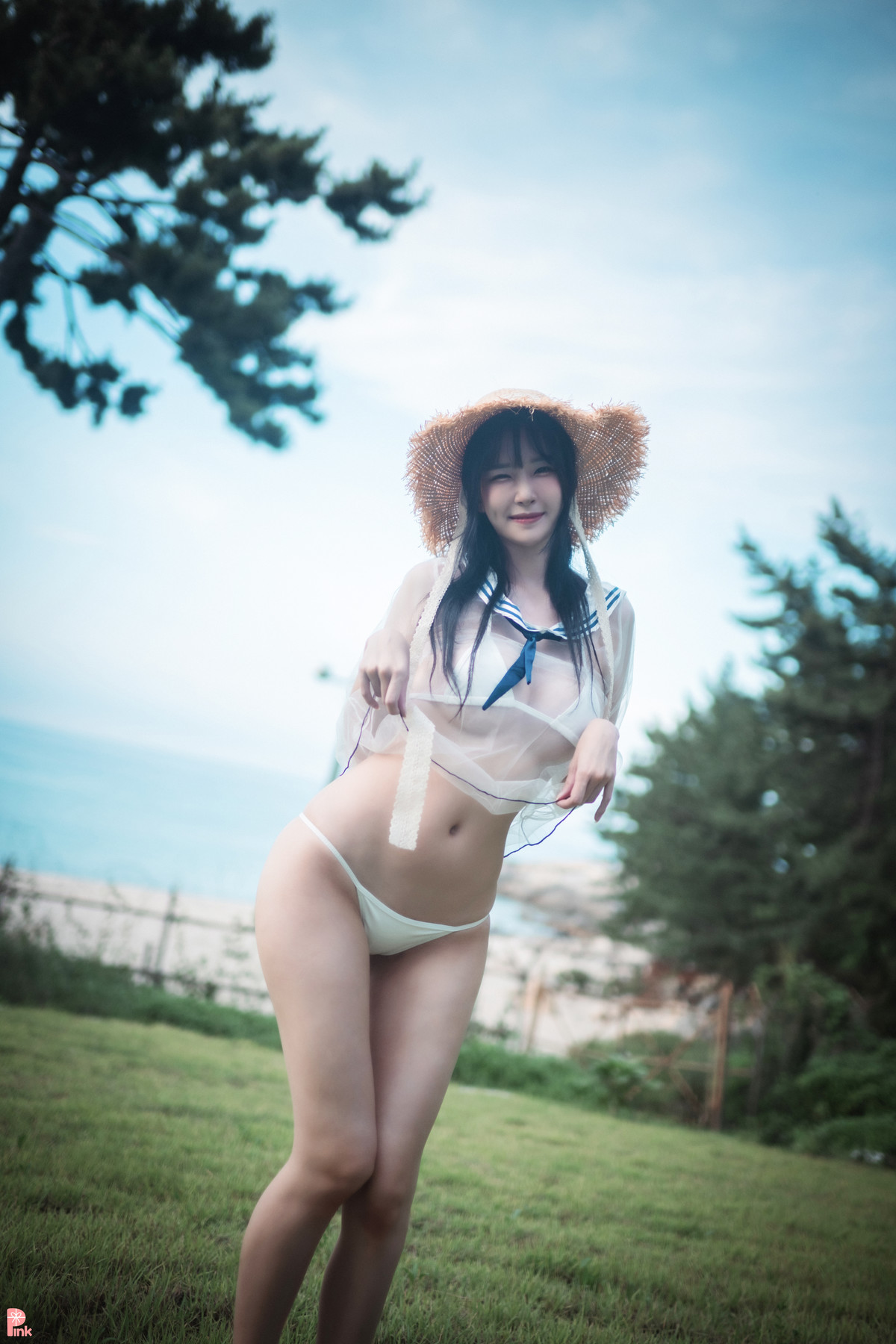 Lee Ahrin 이아린, [PINK] Bikini Day Set.01の写真 12