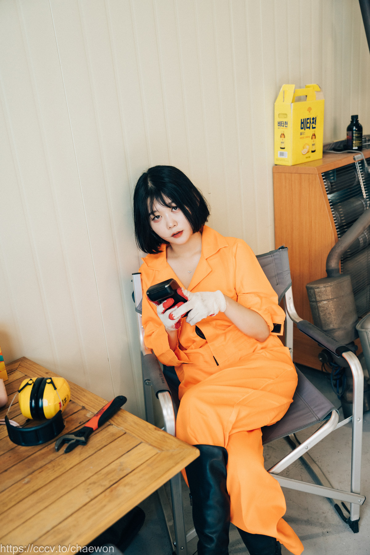 ZIA.Kwon 권지아, [Loozy] Garage Girl Set.01の写真 9