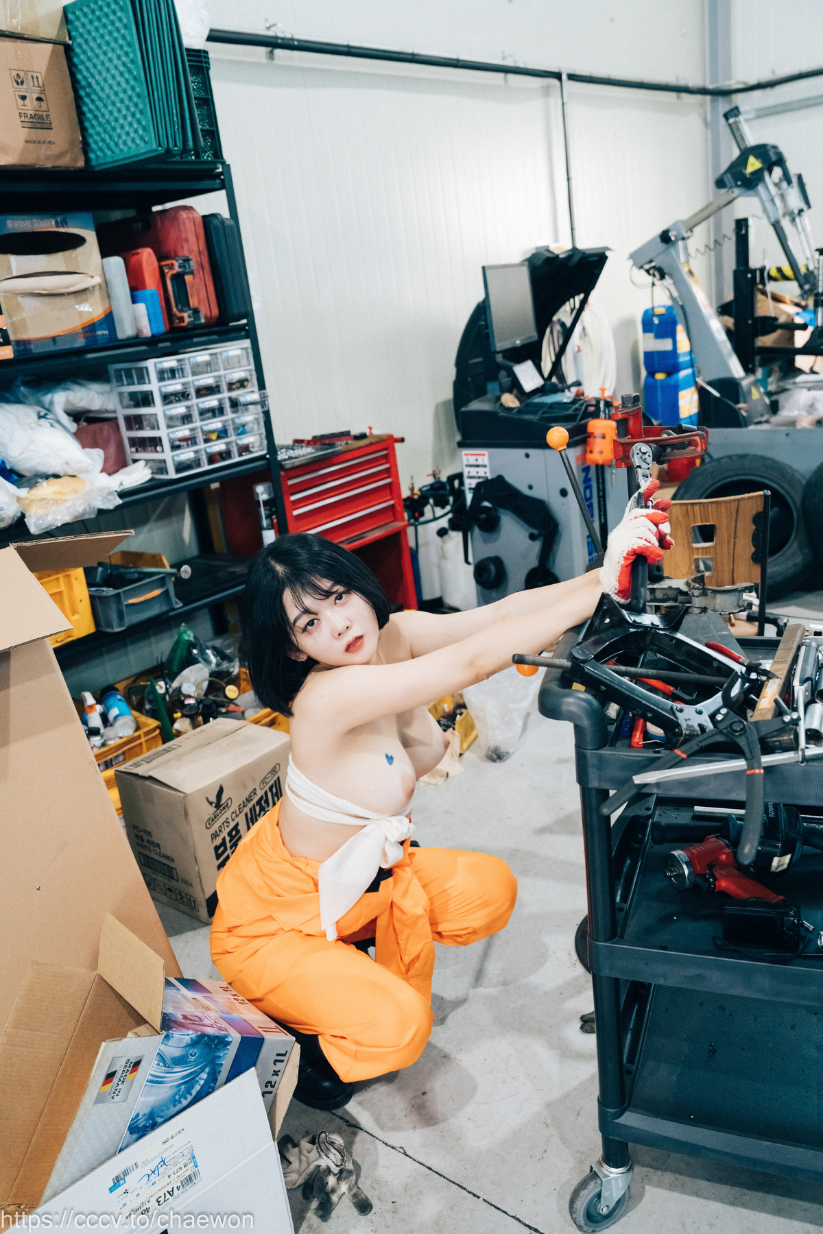 ZIA.Kwon 권지아, [Loozy] Garage Girl Set.01の写真 29
