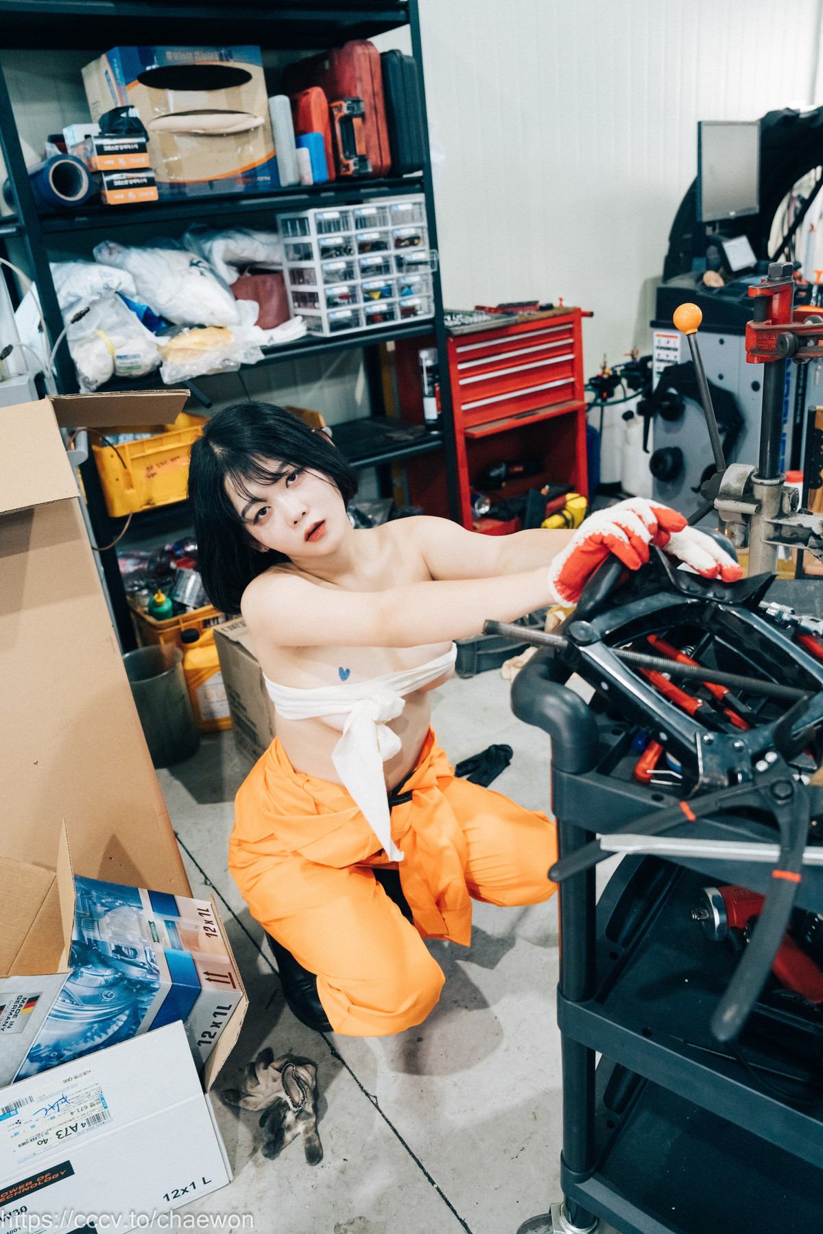ZIA.Kwon 권지아, [Loozy] Garage Girl Set.01の写真 31