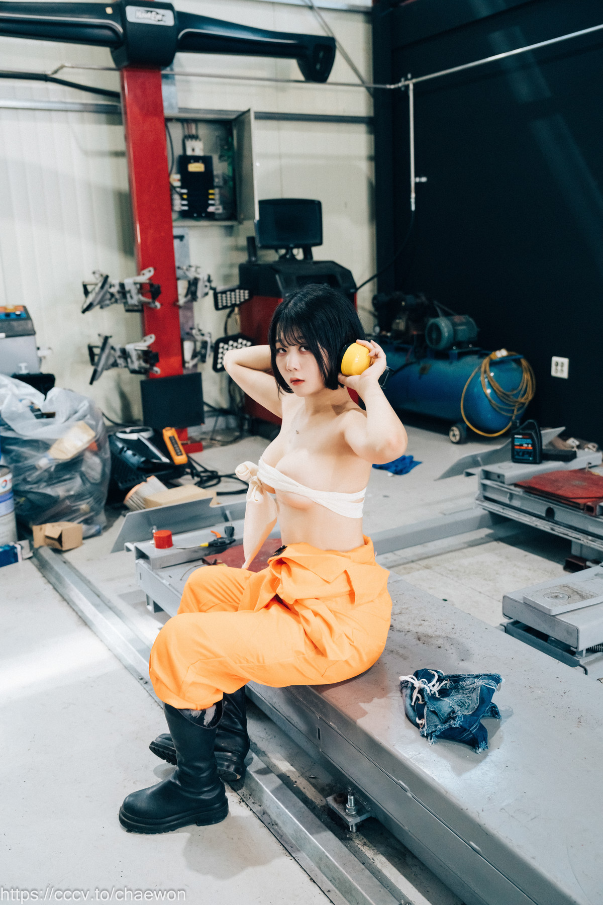 ZIA.Kwon 권지아, [Loozy] Garage Girl Set.01の写真 44
