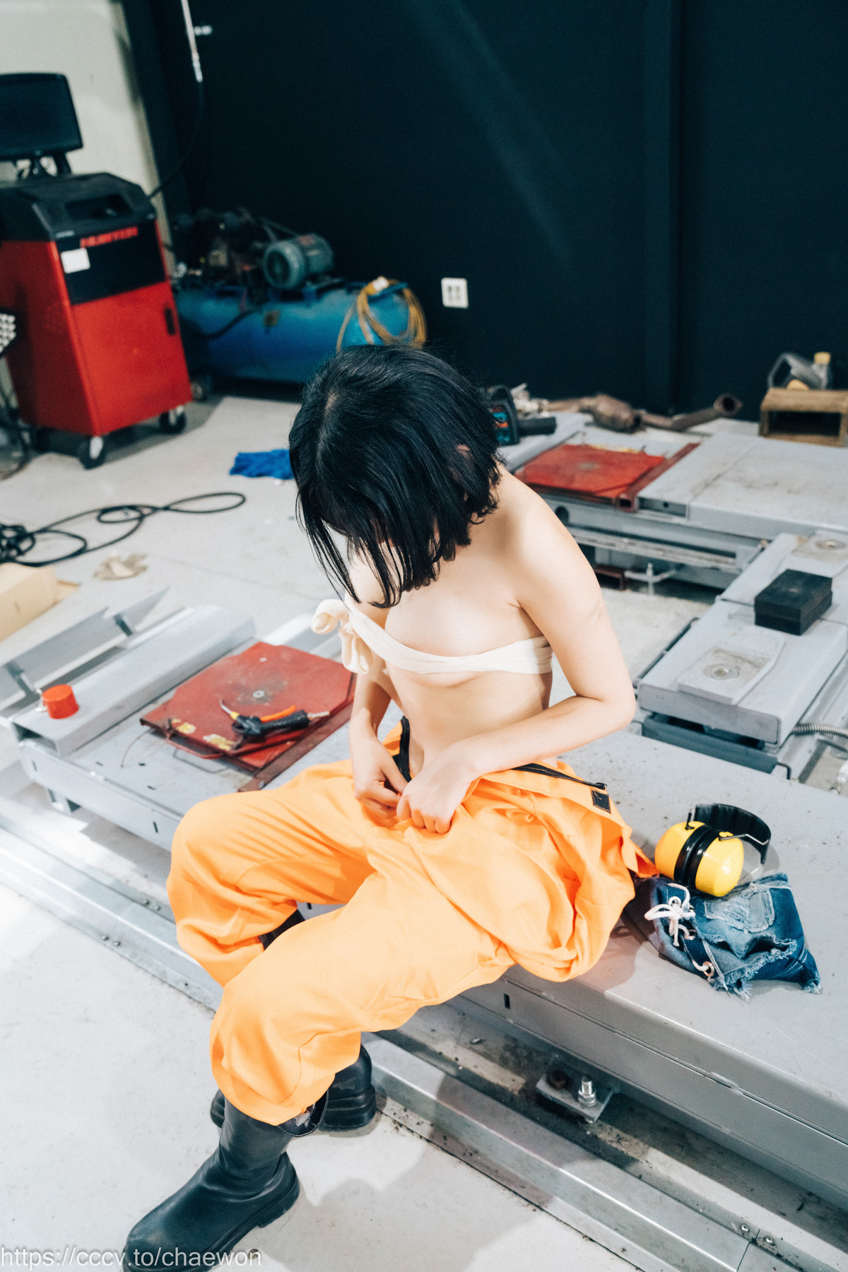 ZIA.Kwon 권지아, [Loozy] Garage Girl Set.01の写真 46