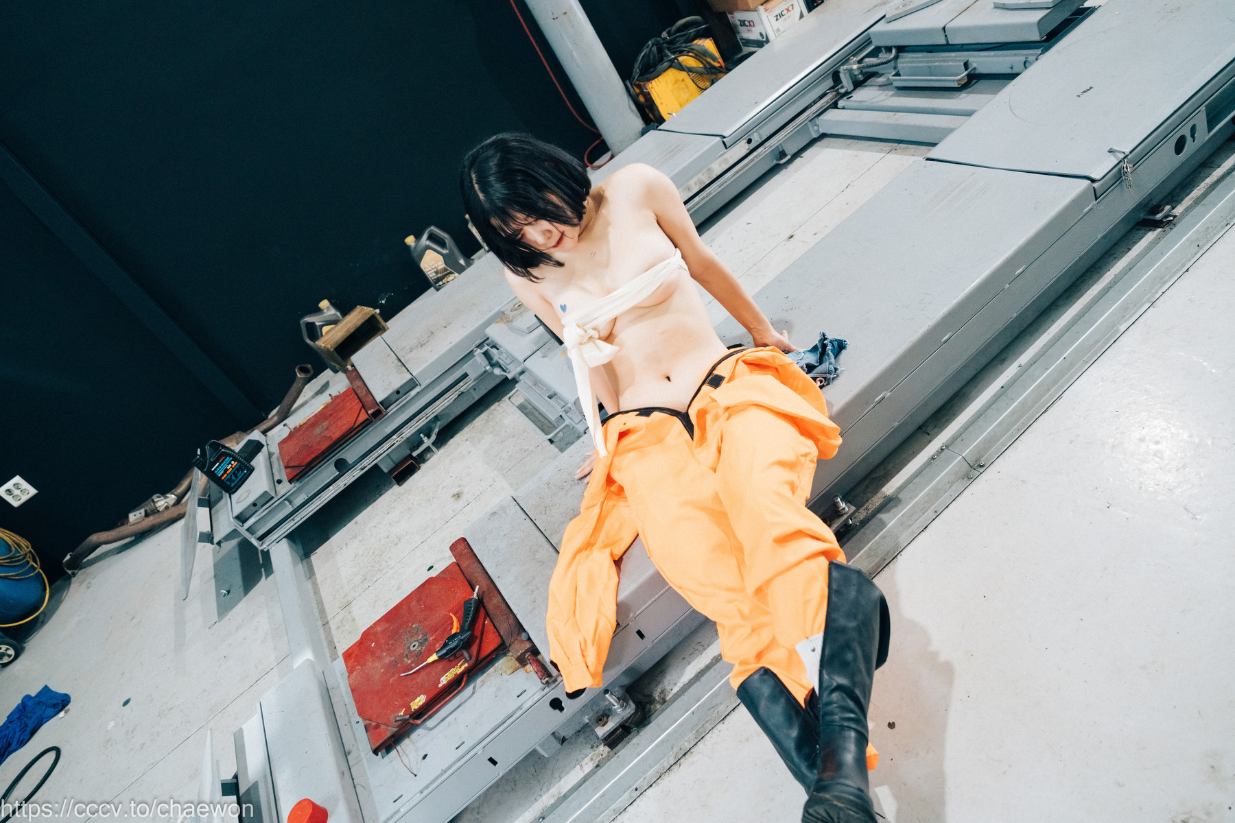 ZIA.Kwon 권지아, [Loozy] Garage Girl Set.01の写真 47