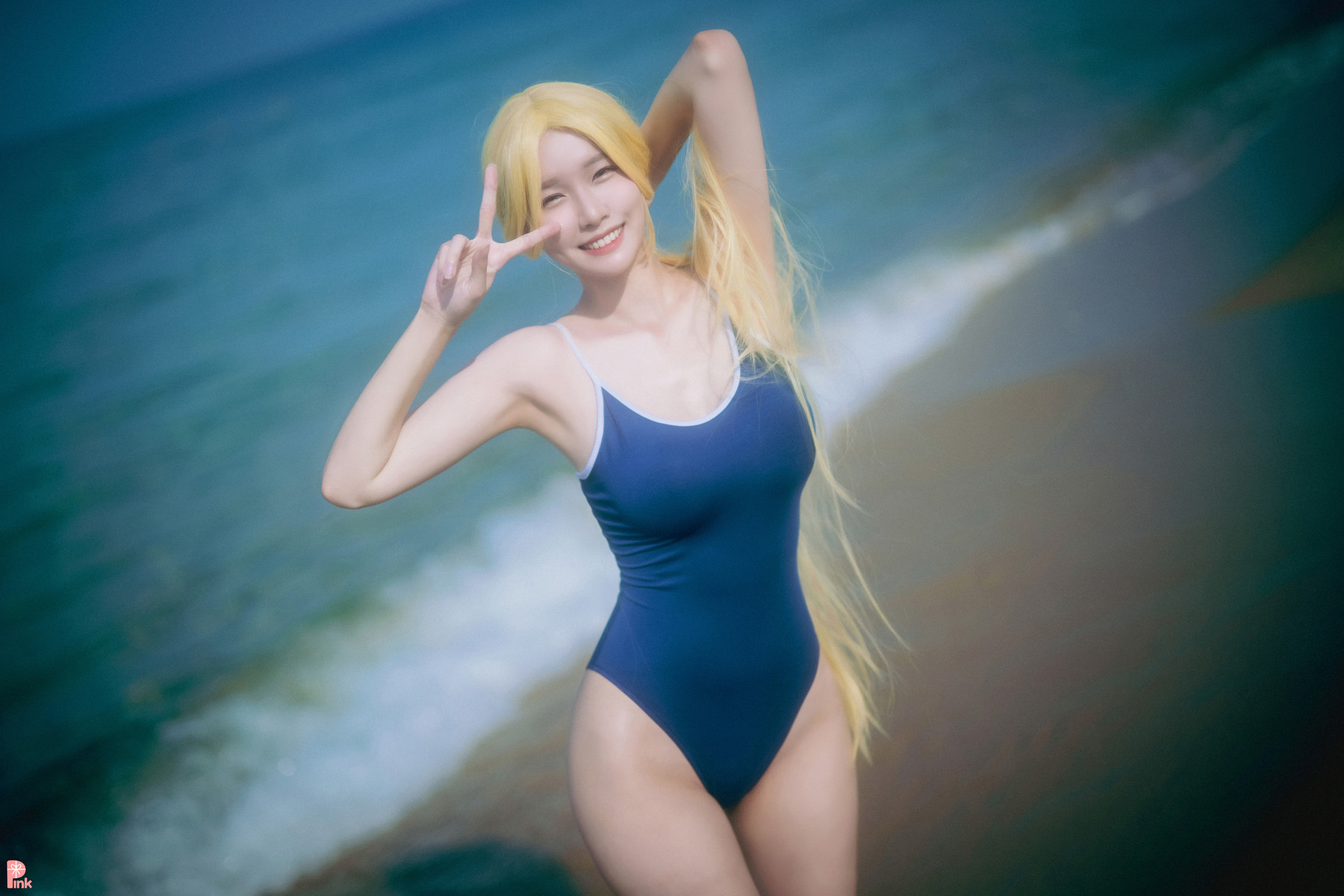 Lee Ahrin 이아린, [PINK] Meet Me in The Summer Set.01の写真 17