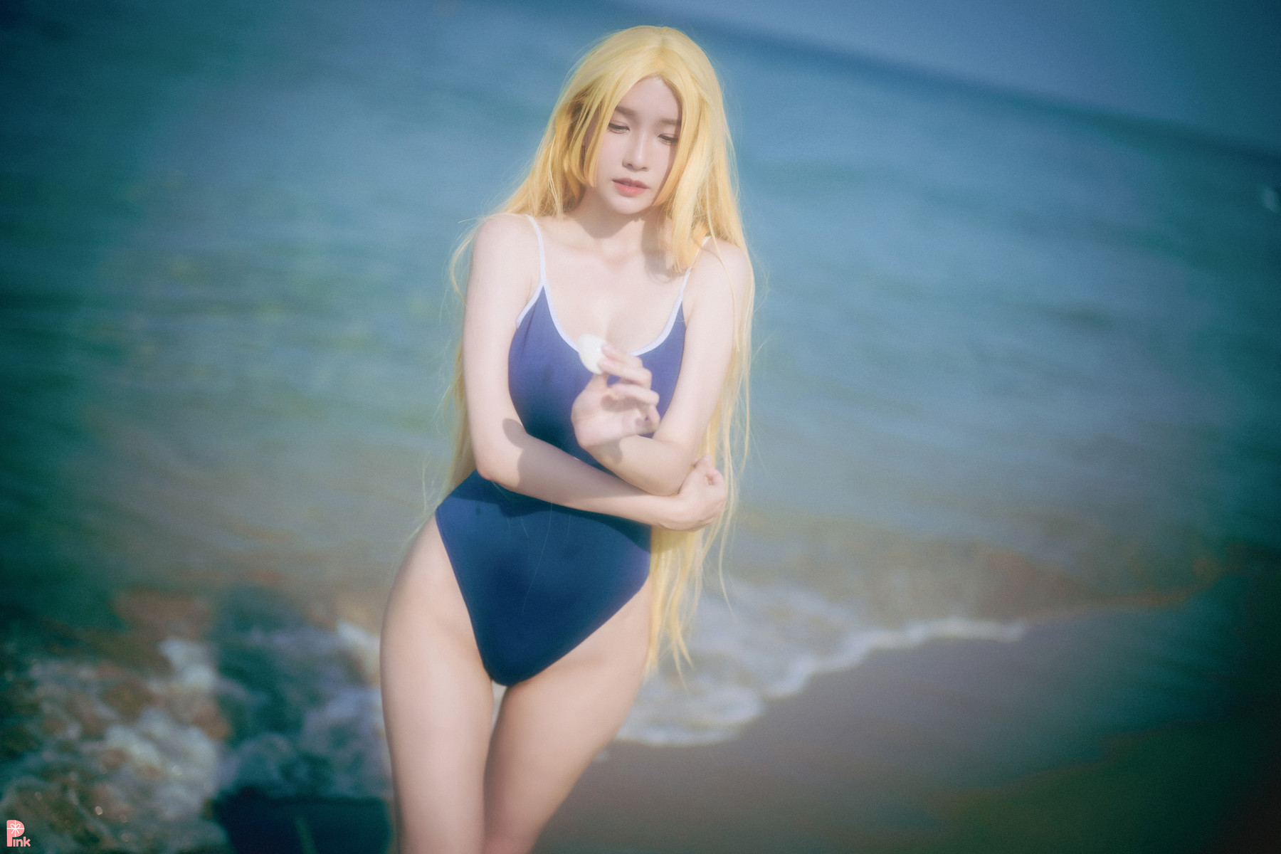 Lee Ahrin 이아린, [PINK] Meet Me in The Summer Set.01の写真 39
