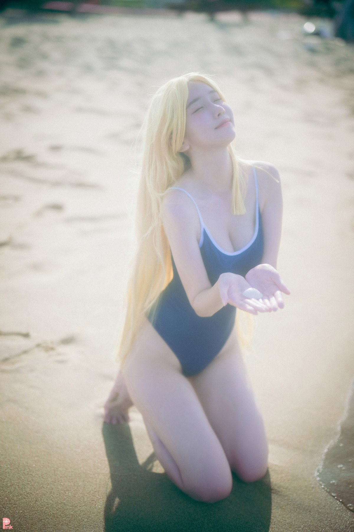 Lee Ahrin 이아린, [PINK] Meet Me in The Summer Set.01の写真 41