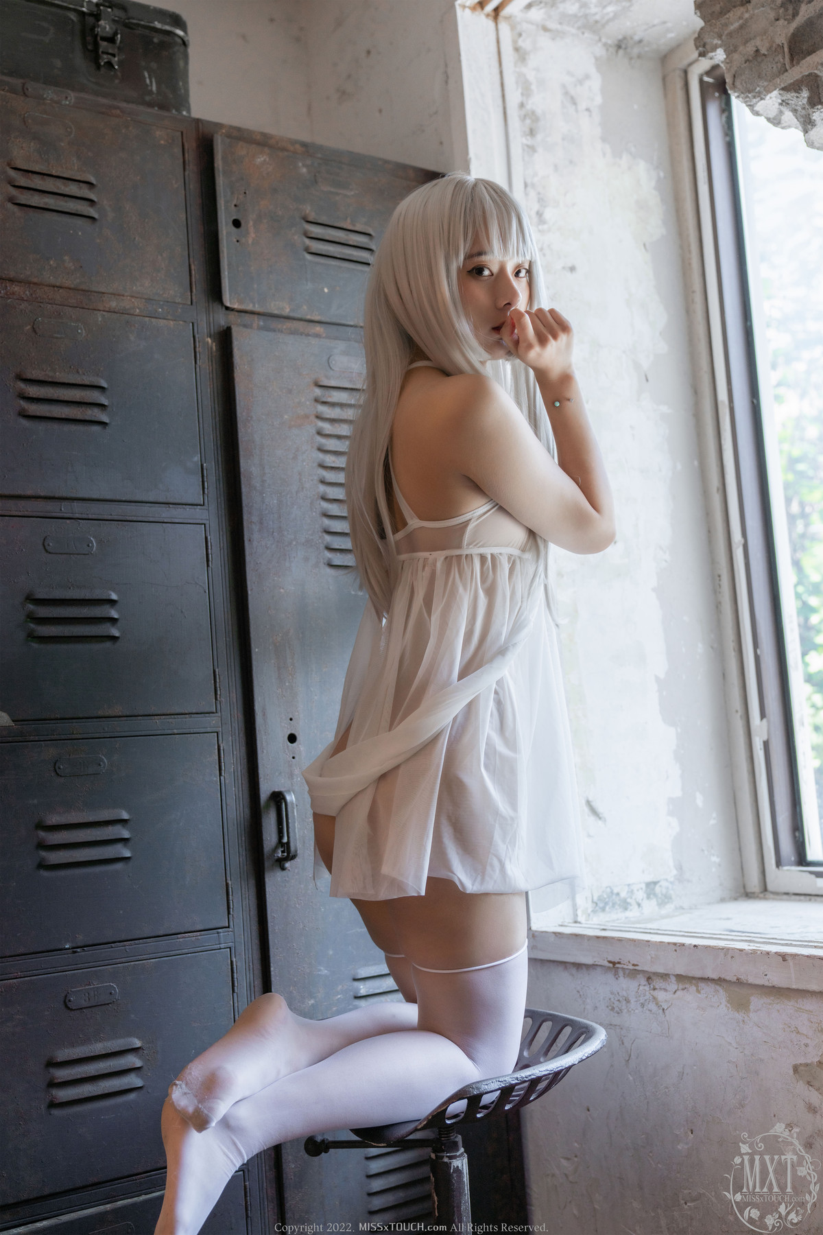 Yamu 야무, [MISS TOUCH] Vol.53 Photobook Set.01