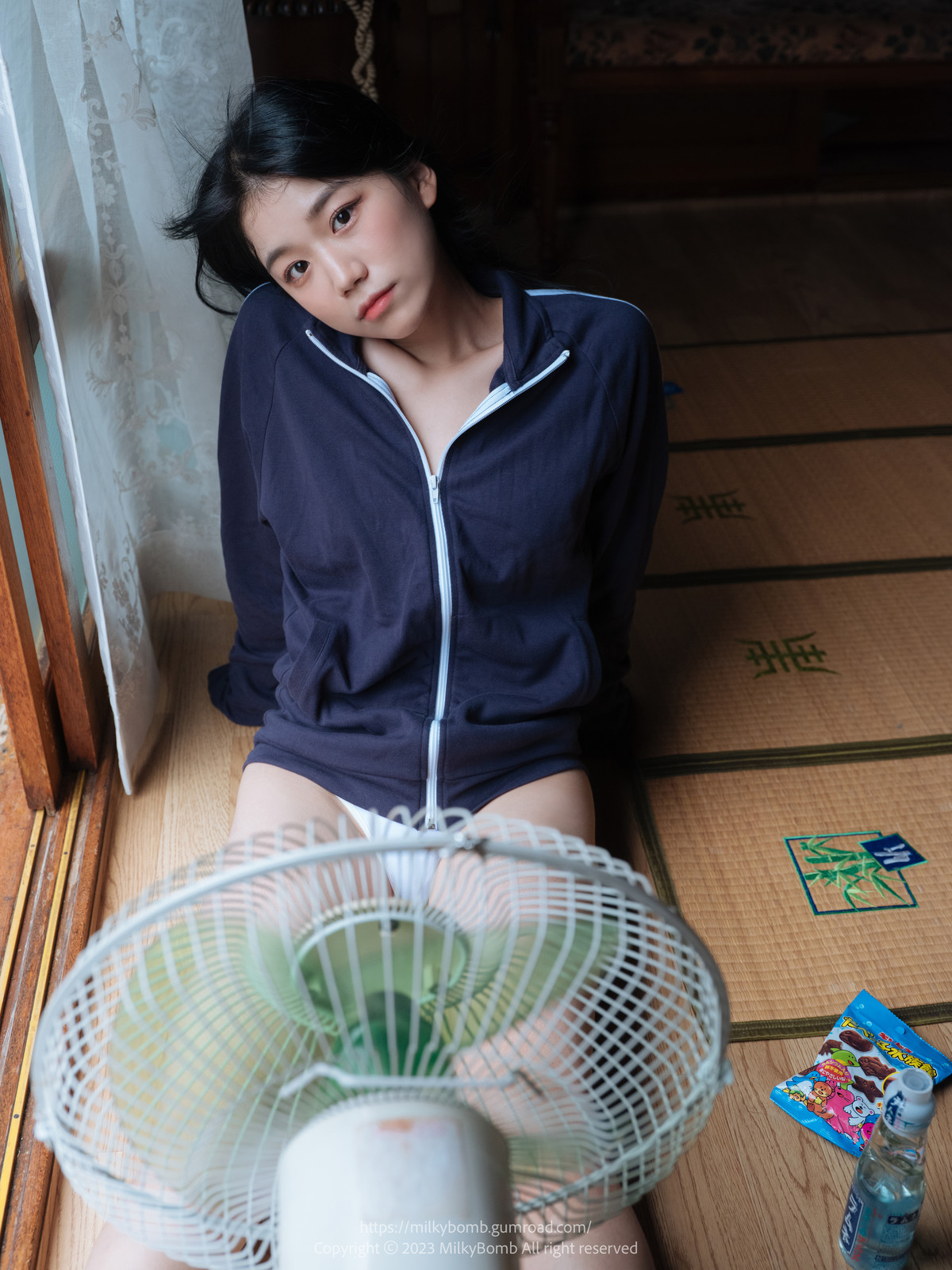 Yui 유이, [MilkyBomb] Tracksuit 체육복 Set.01の写真 8