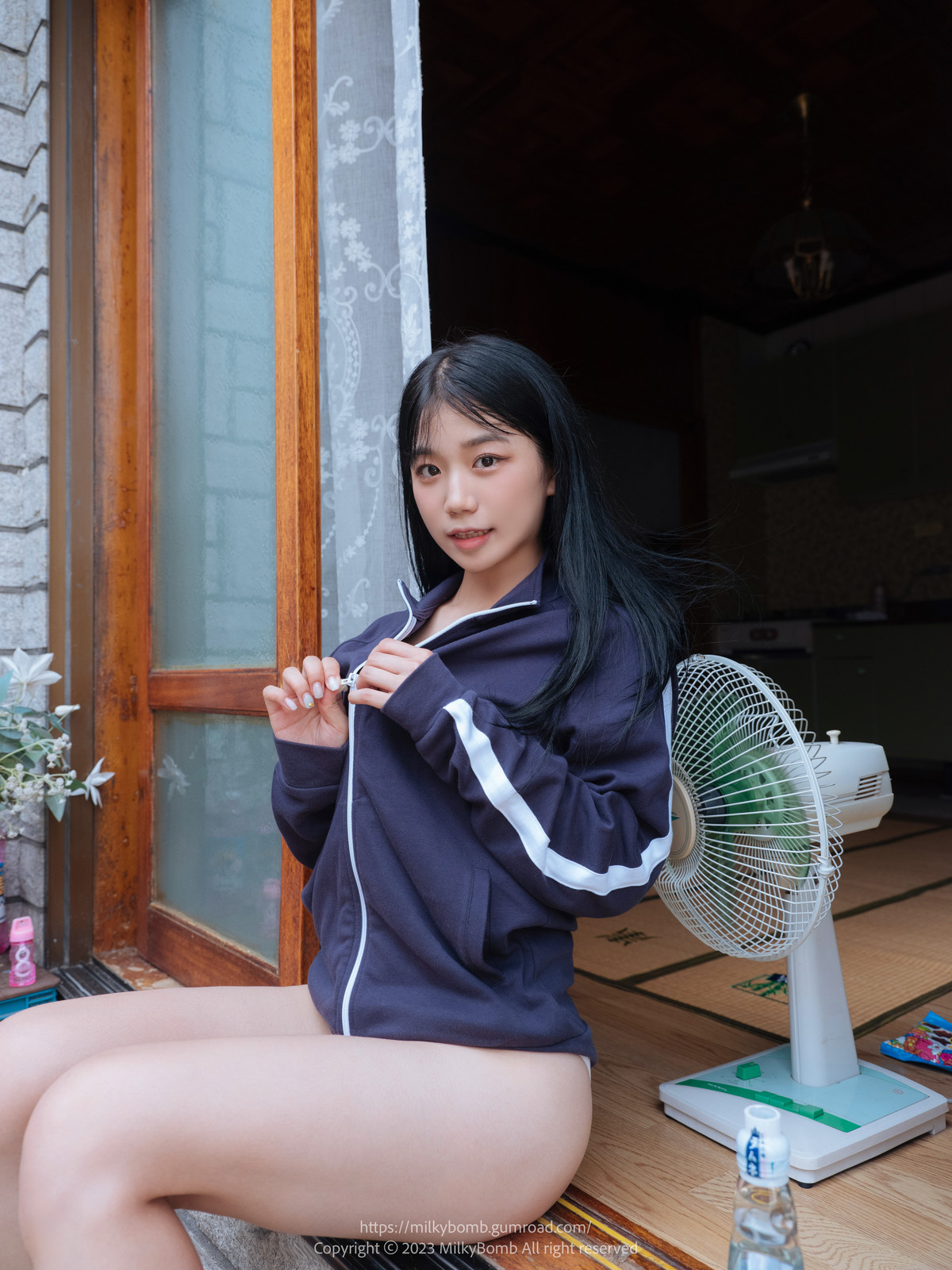 Yui 유이, [MilkyBomb] Tracksuit 체육복 Set.01の写真 47