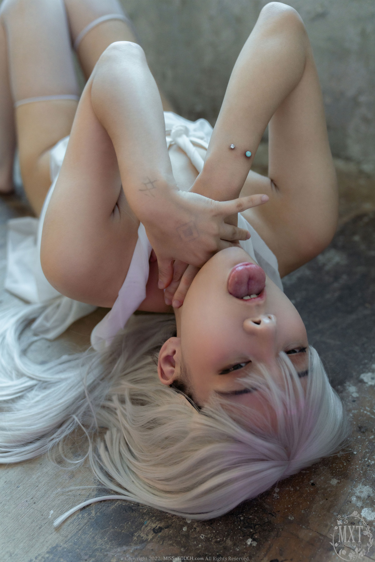 Yamu 야무, [MISS TOUCH] Vol.53 Photobook Set.02の写真 22
