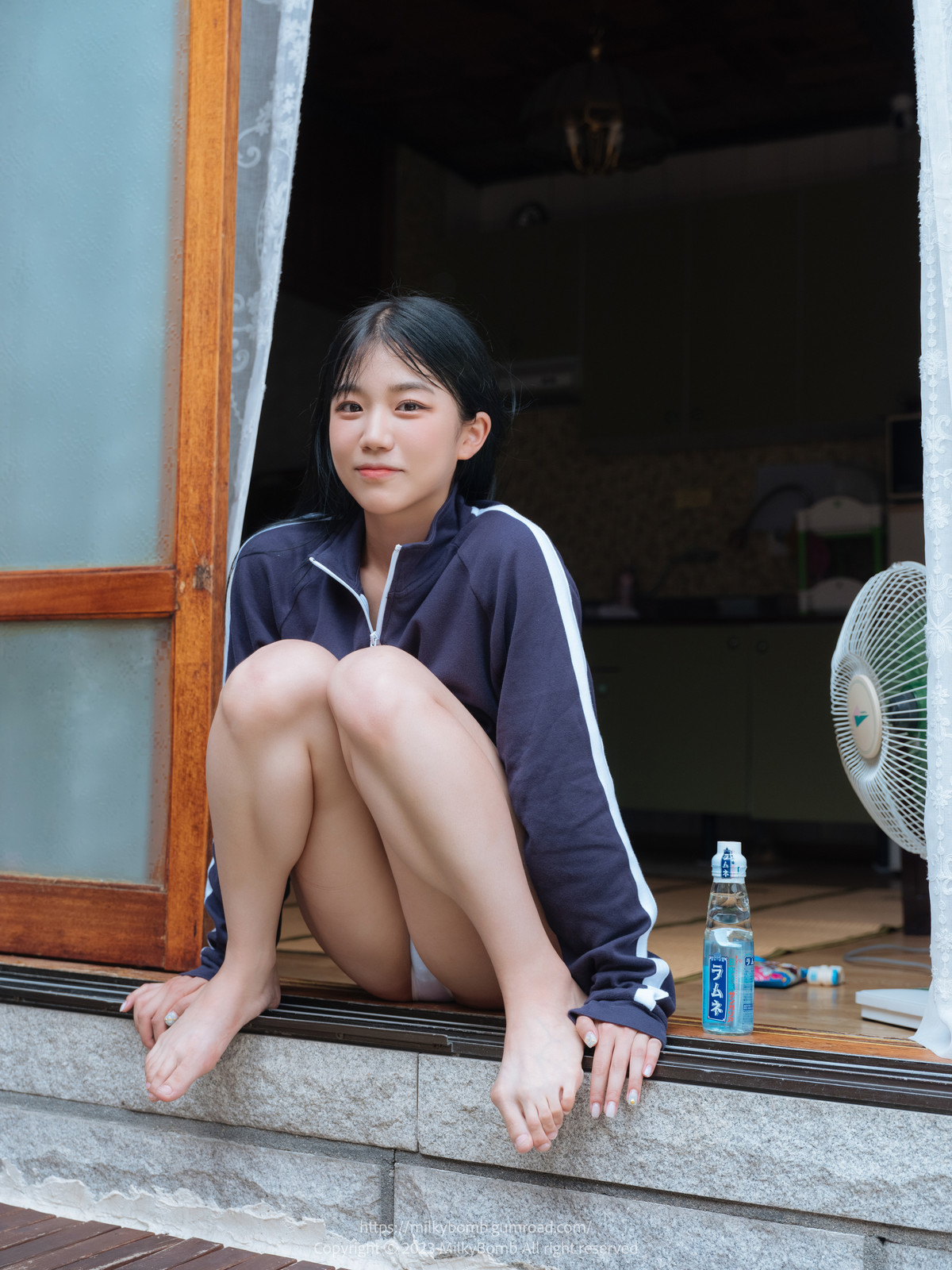 Yui 유이, [MilkyBomb] Tracksuit 체육복 Set.02の写真 36