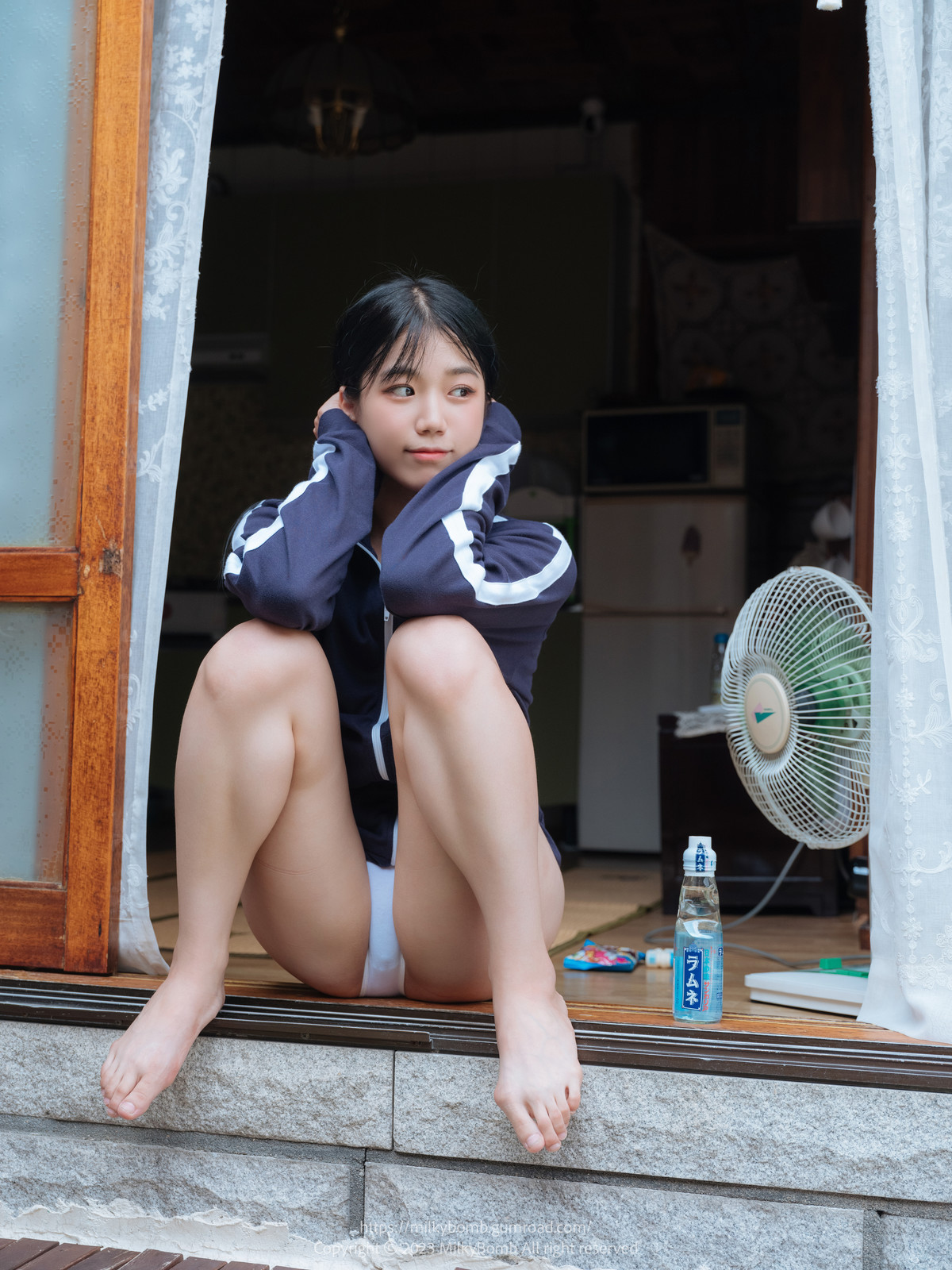 Yui 유이, [MilkyBomb] Tracksuit 체육복 Set.02の写真 38