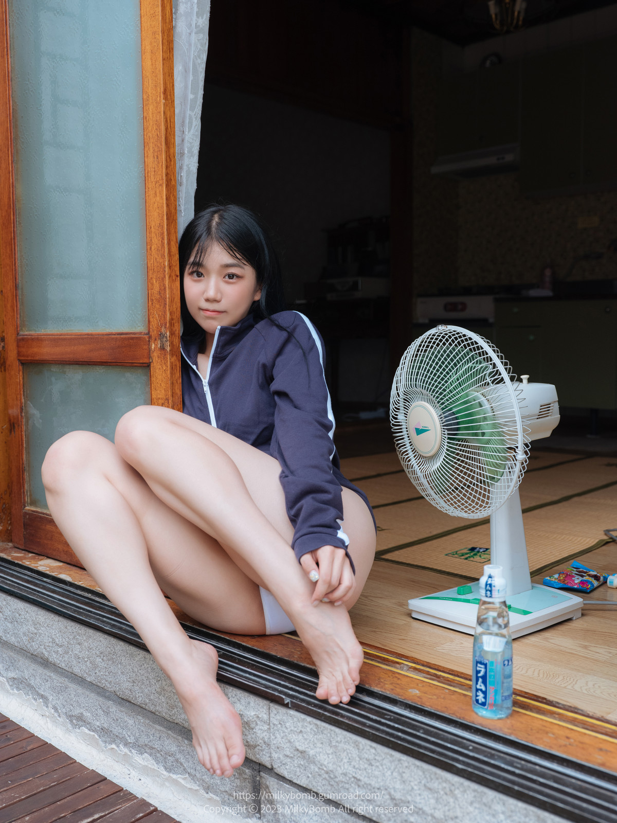Yui 유이, [MilkyBomb] Tracksuit 체육복 Set.02の写真 44