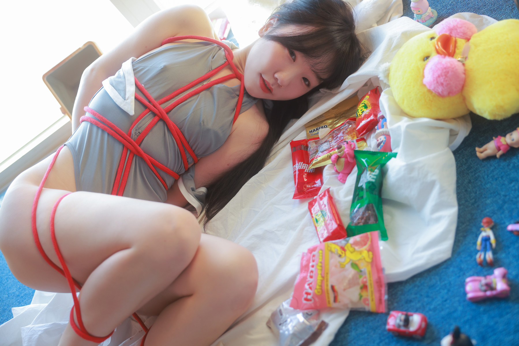Han Yeri 한예리, [SWEETBOX] Packaging Girl Set.02の写真 2