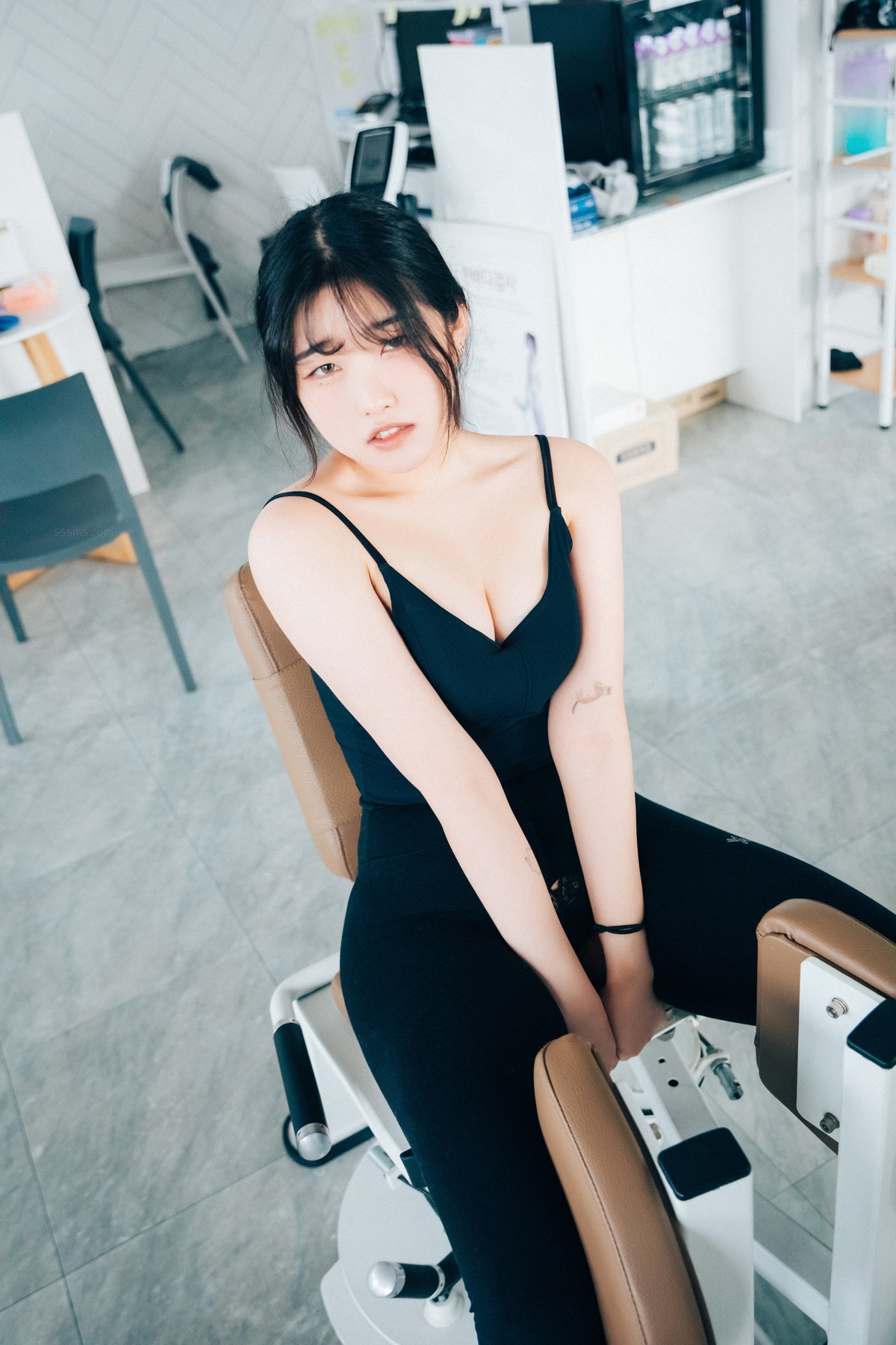 Sonson 손손, [Loozy] Personal Trainer Set.01の写真 15