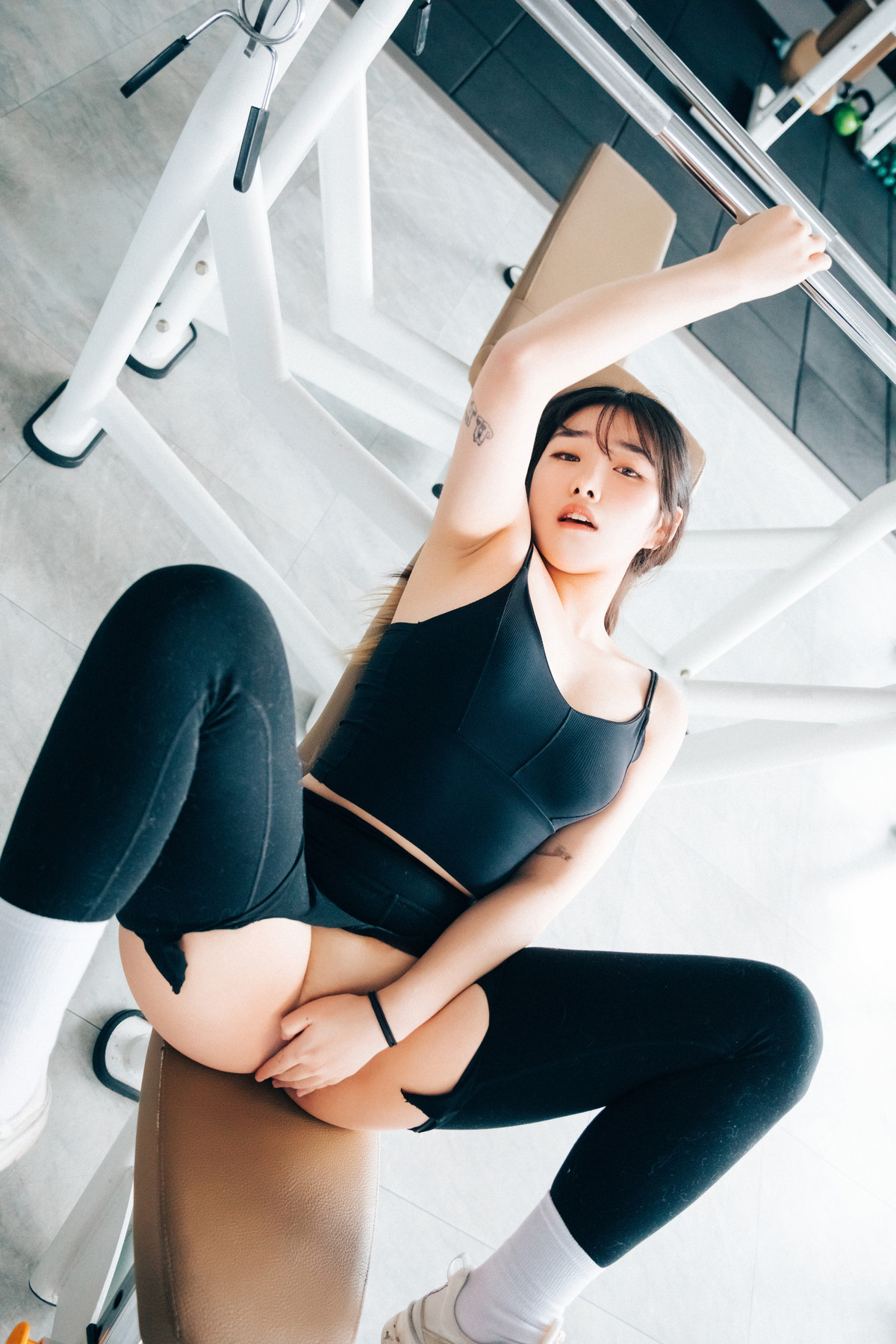 Sonson 손손, [Loozy] Personal Trainer Set.01の写真 24