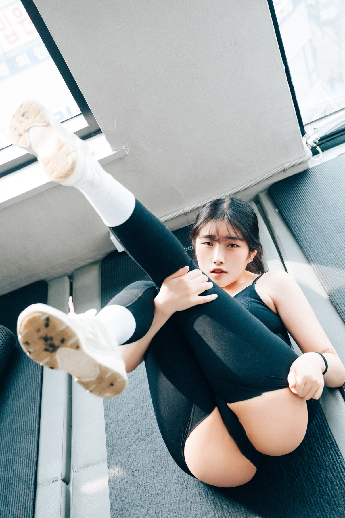 Sonson 손손, [Loozy] Personal Trainer Set.02の写真 20