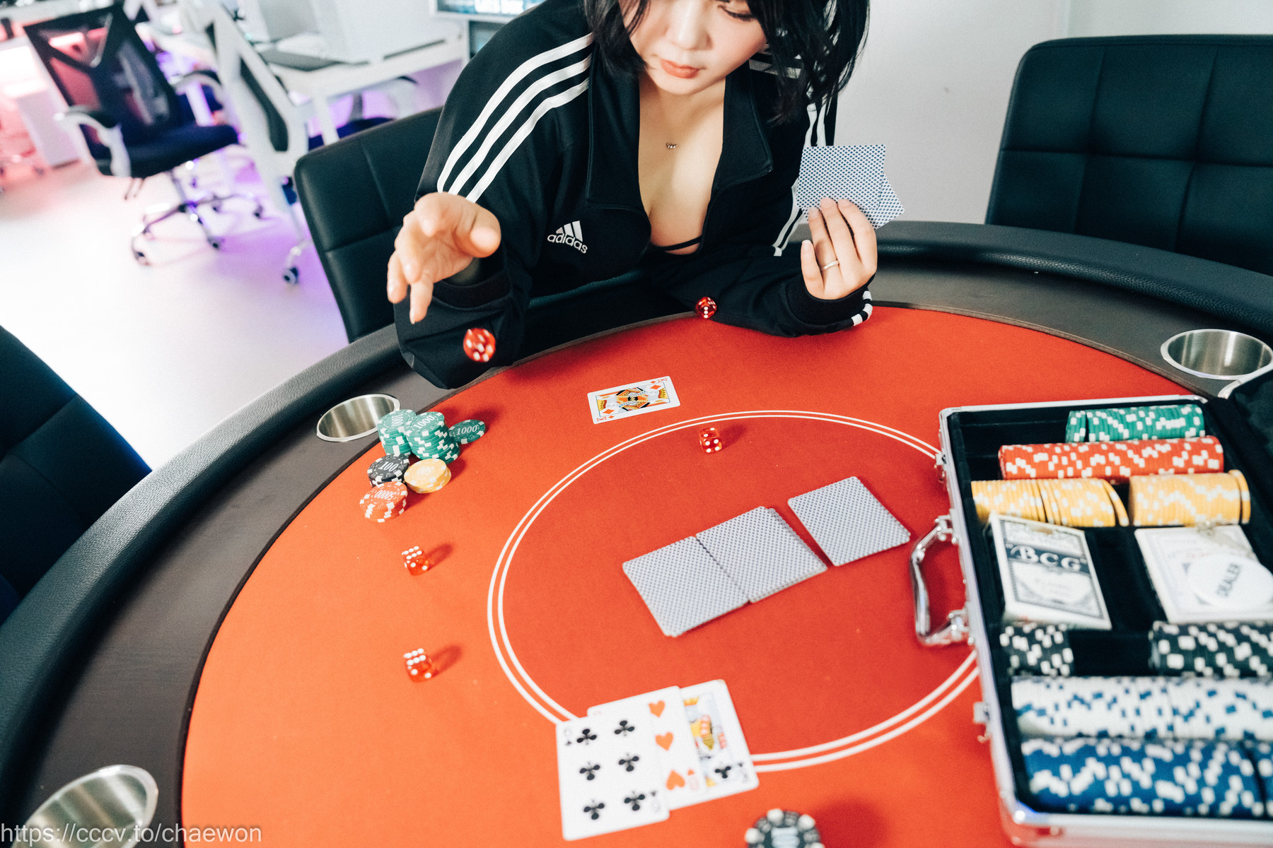 ZIA.Kwon 권지아, [Loozy] PC Room With SP Set.01の写真 7
