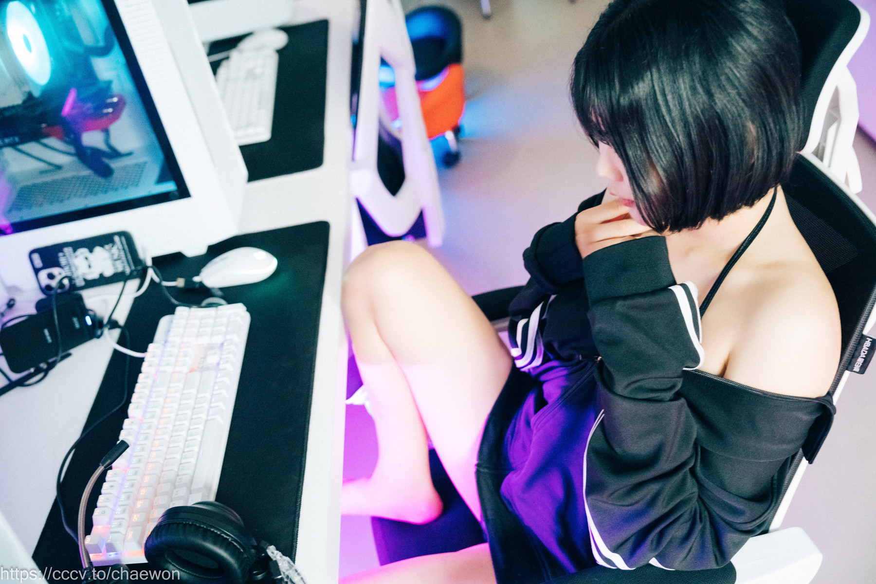 ZIA.Kwon 권지아, [Loozy] PC Room With SP Set.02の写真 39