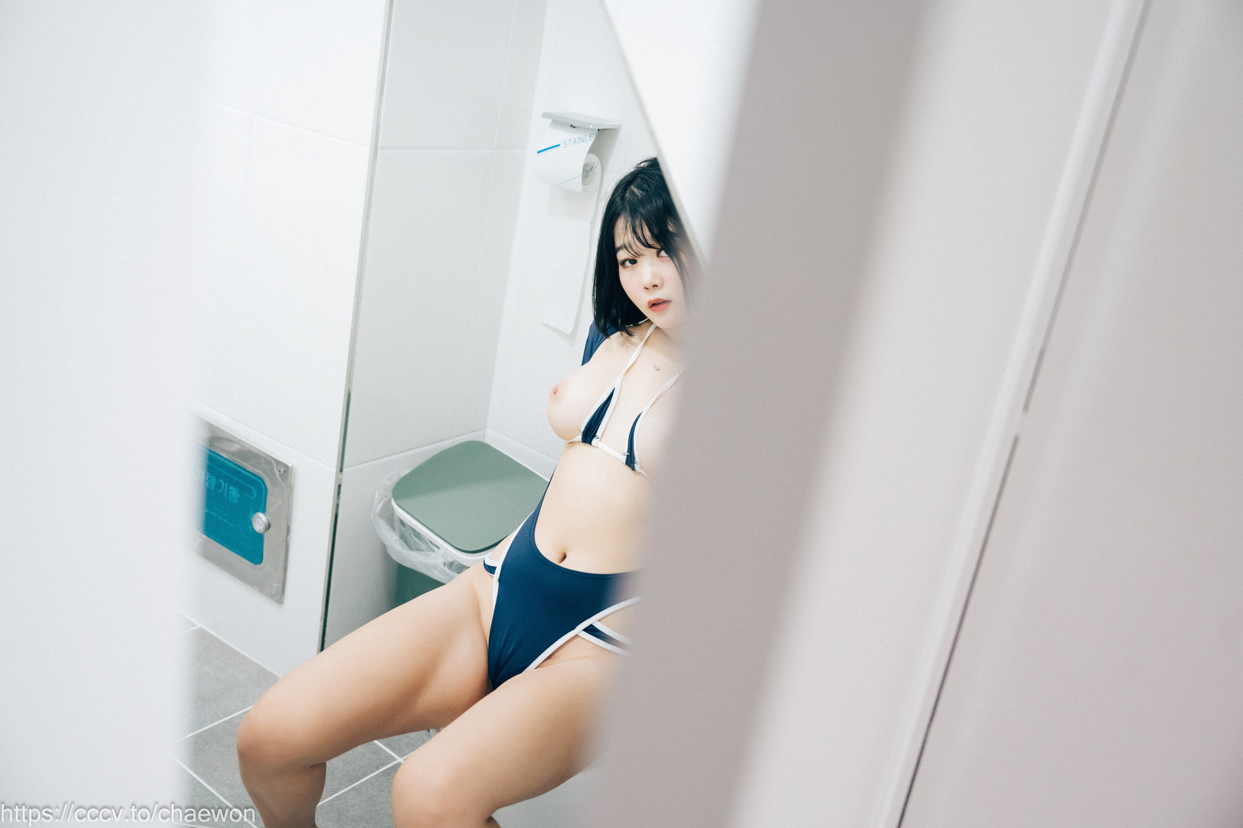 ZIA.Kwon 권지아, [Loozy] PC Room With SP Set.03の写真 36
