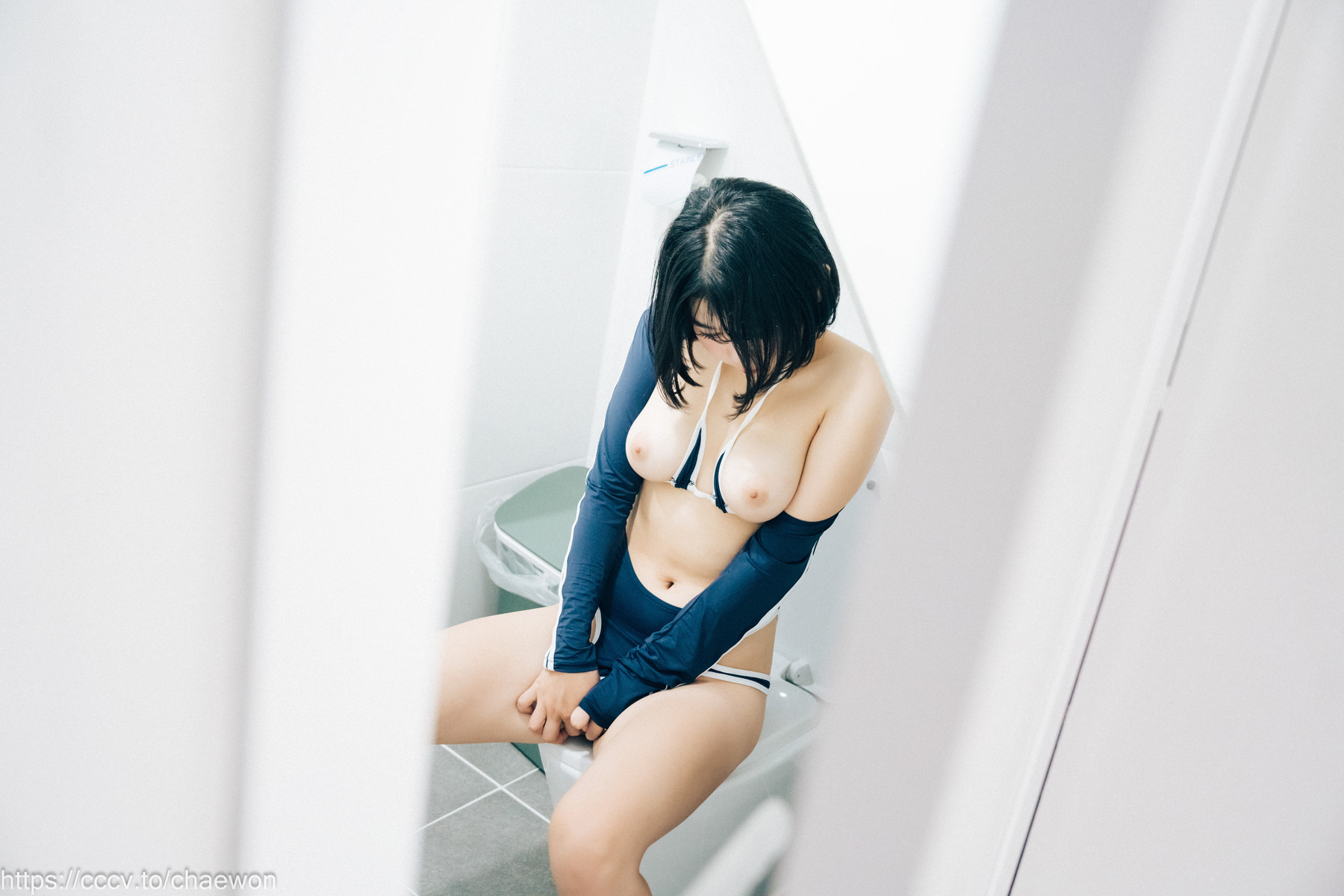 ZIA.Kwon 권지아, [Loozy] PC Room With SP Set.03の写真 37