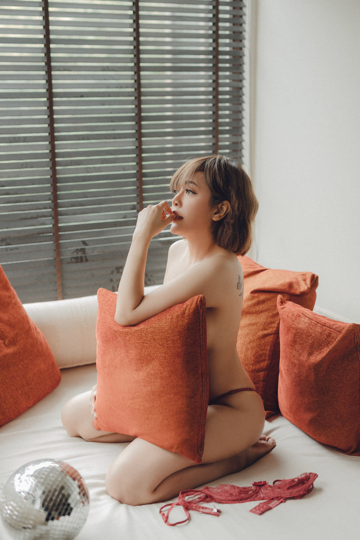 May [Photobook] Warm Sunlight Set.01の写真 26