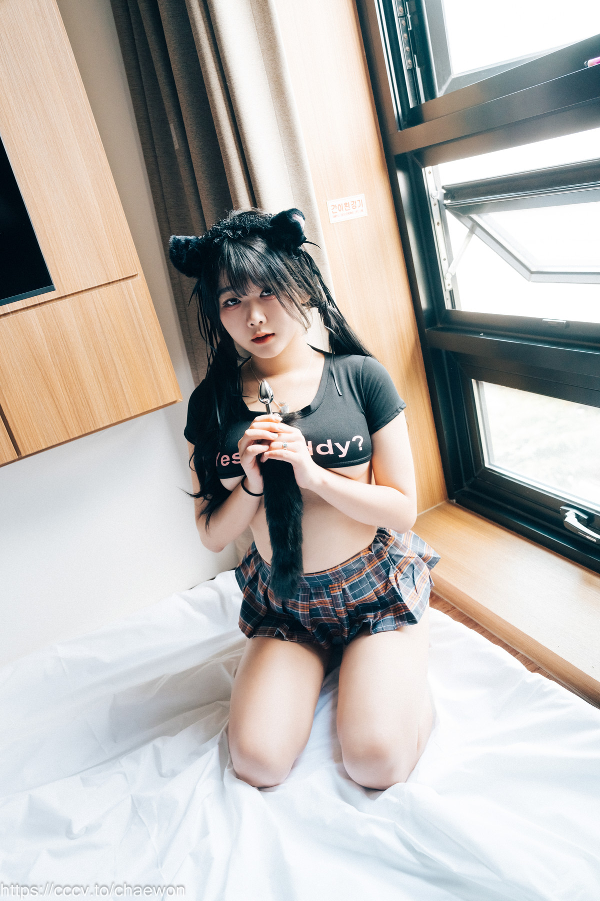 ZIA.Kwon 권지아, [Loozy] Neko Set.02の写真 3