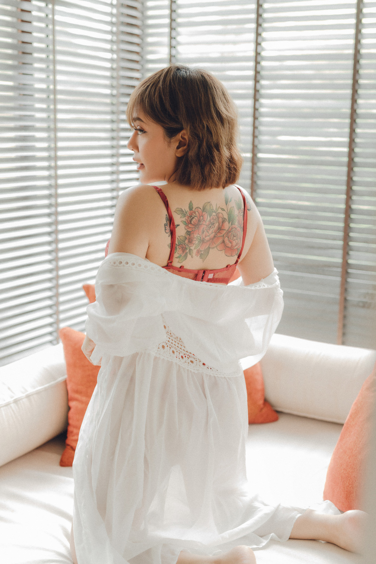 May [Photobook] Warm Sunlight Set.02の写真 18