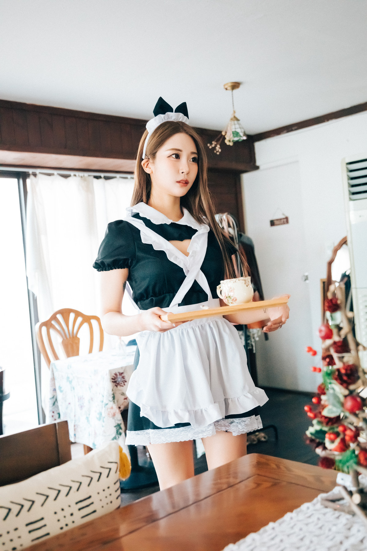 Jeong Bomi 정보미, [Loozy] Maid Cafe +S.Ver Set.01