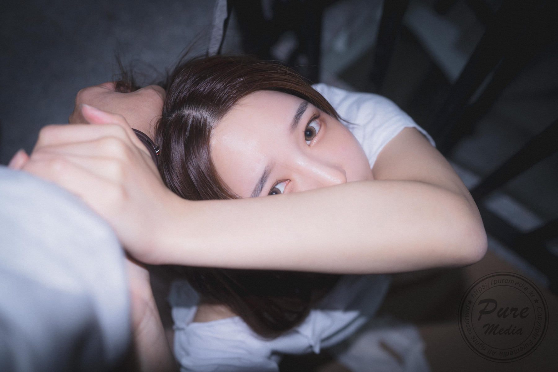 Yeha 예하, [PURE MEDIA] Vol.265 Hungry Bitch in The Stairwell Set.01の写真 30