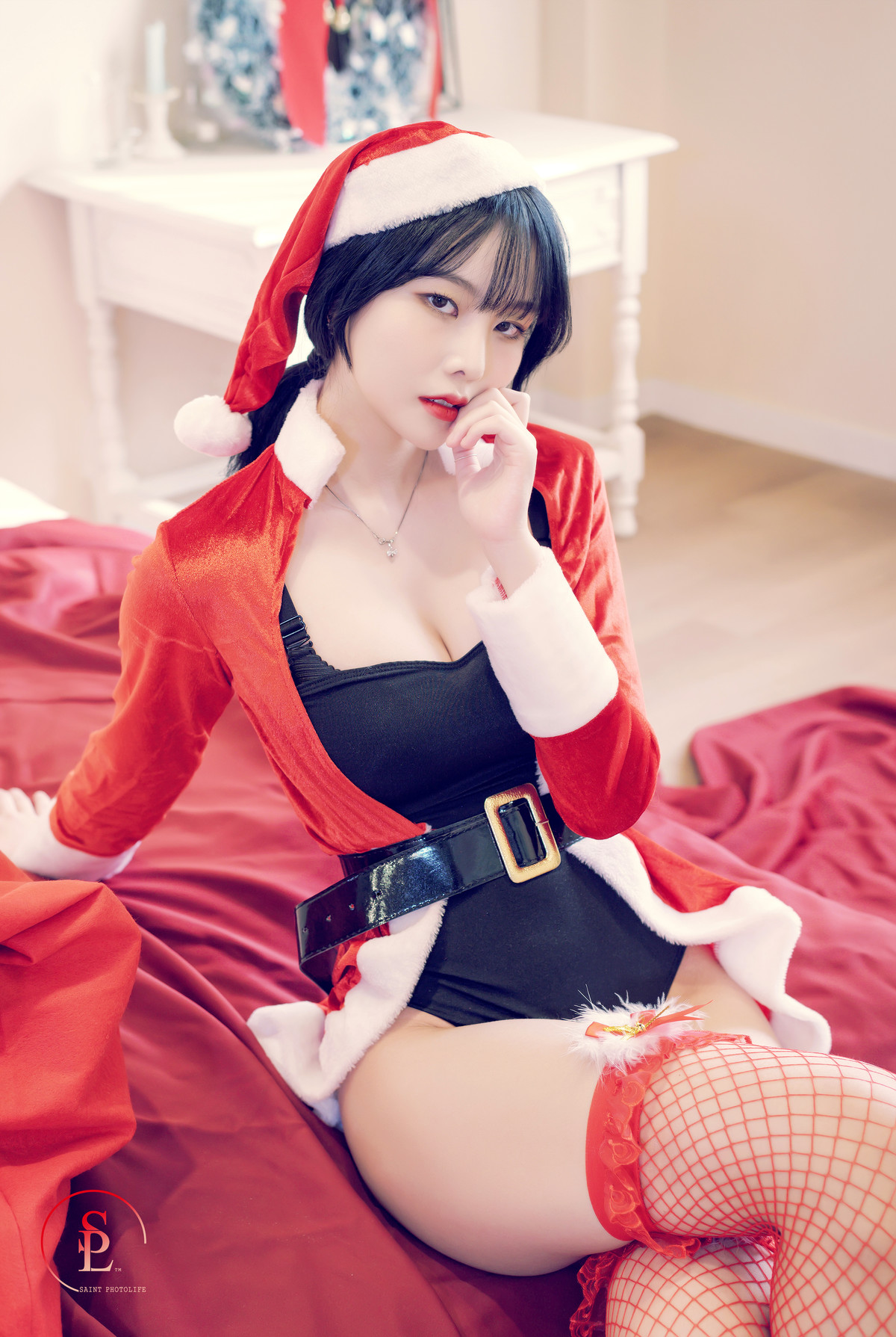 Yuna 유나, [SAINT Photolife] Merry Yuna’s Xmas Set.01の写真 2