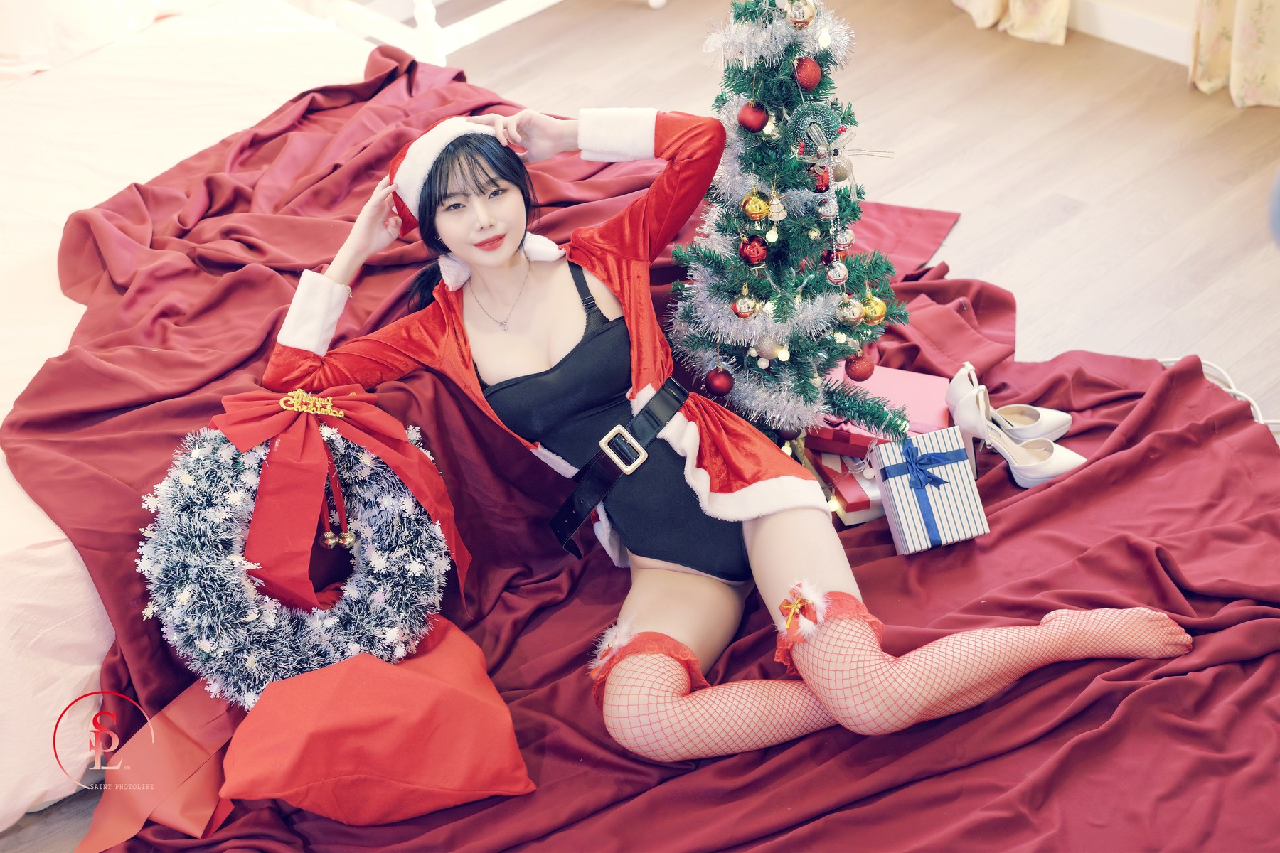 Yuna 유나, [SAINT Photolife] Merry Yuna’s Xmas Set.01の写真 3