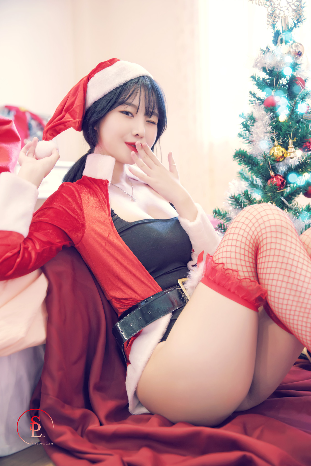 Yuna 유나, [SAINT Photolife] Merry Yuna’s Xmas Set.01の写真 12
