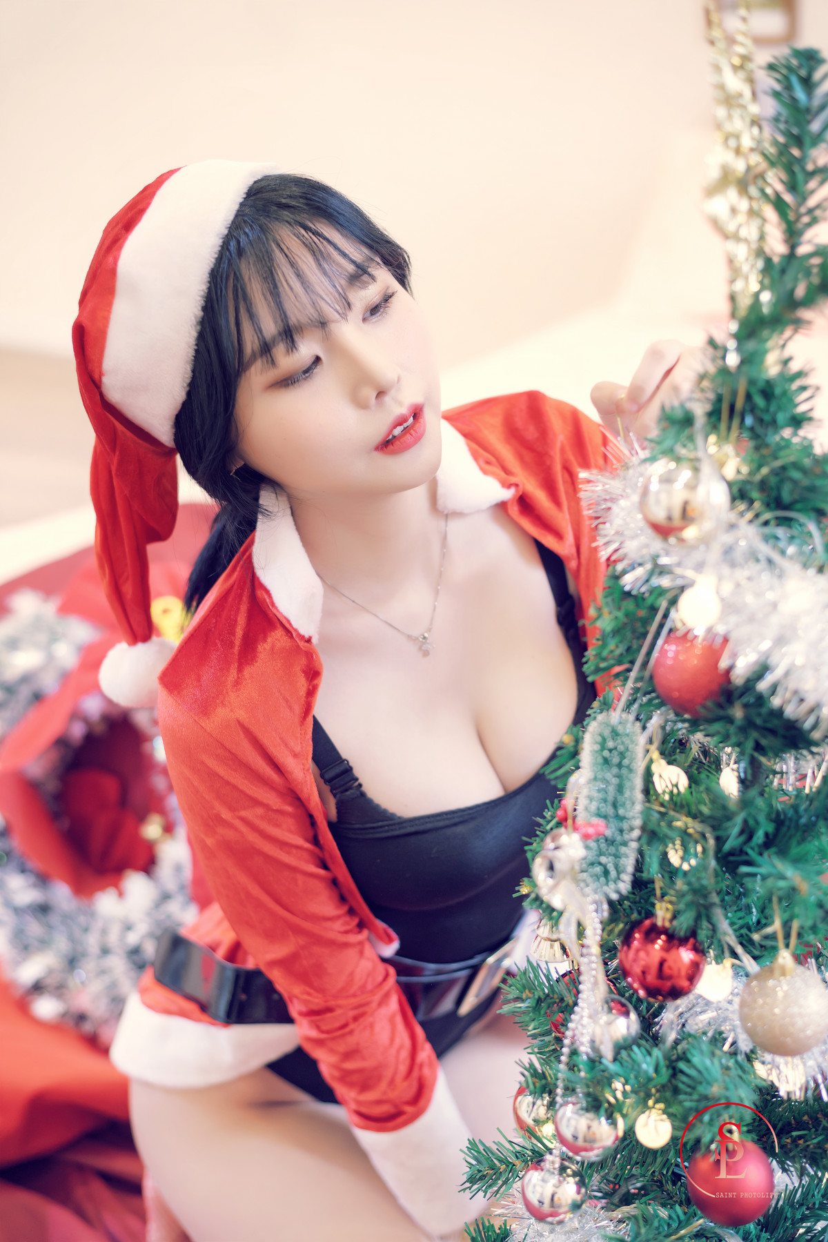 Yuna 유나, [SAINT Photolife] Merry Yuna’s Xmas Set.01の写真 15