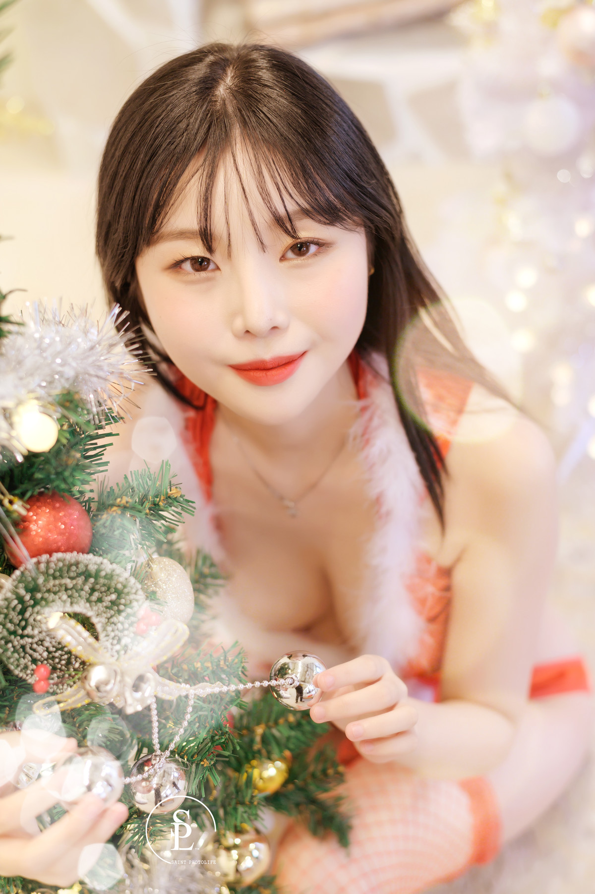 Yuna 유나, [SAINT Photolife] Merry Yuna’s Xmas Set.02の写真 17