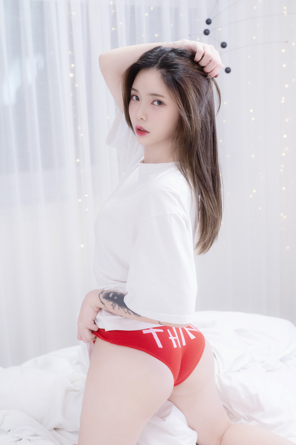 Yuka 유카, [PEEKCLOUD] Yuka at Home Set.01の写真 8