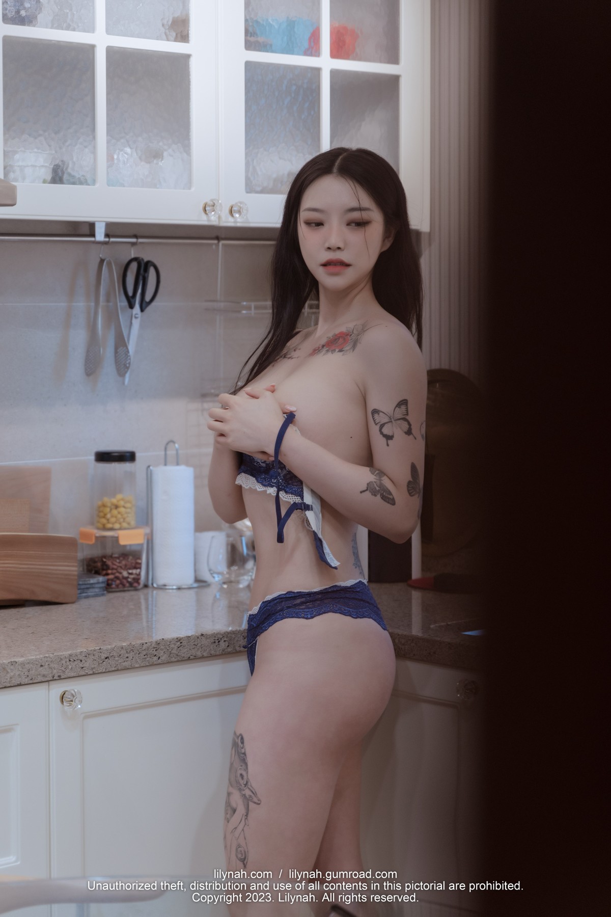 Mina 민아, [Lilynah] LW082 Marriged Woman Next Doorの写真 21