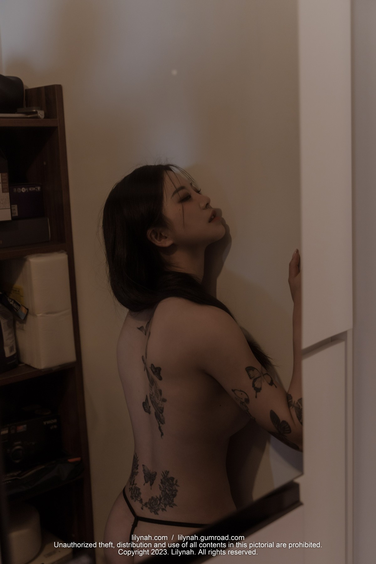Mina 민아, [Lilynah] LW082 Marriged Woman Next Doorの写真 42
