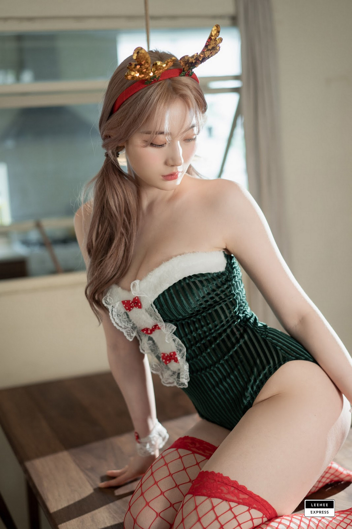 Jeong-Ah 정아, [LEEHEE EXPRESS] LEDG-096の写真 28