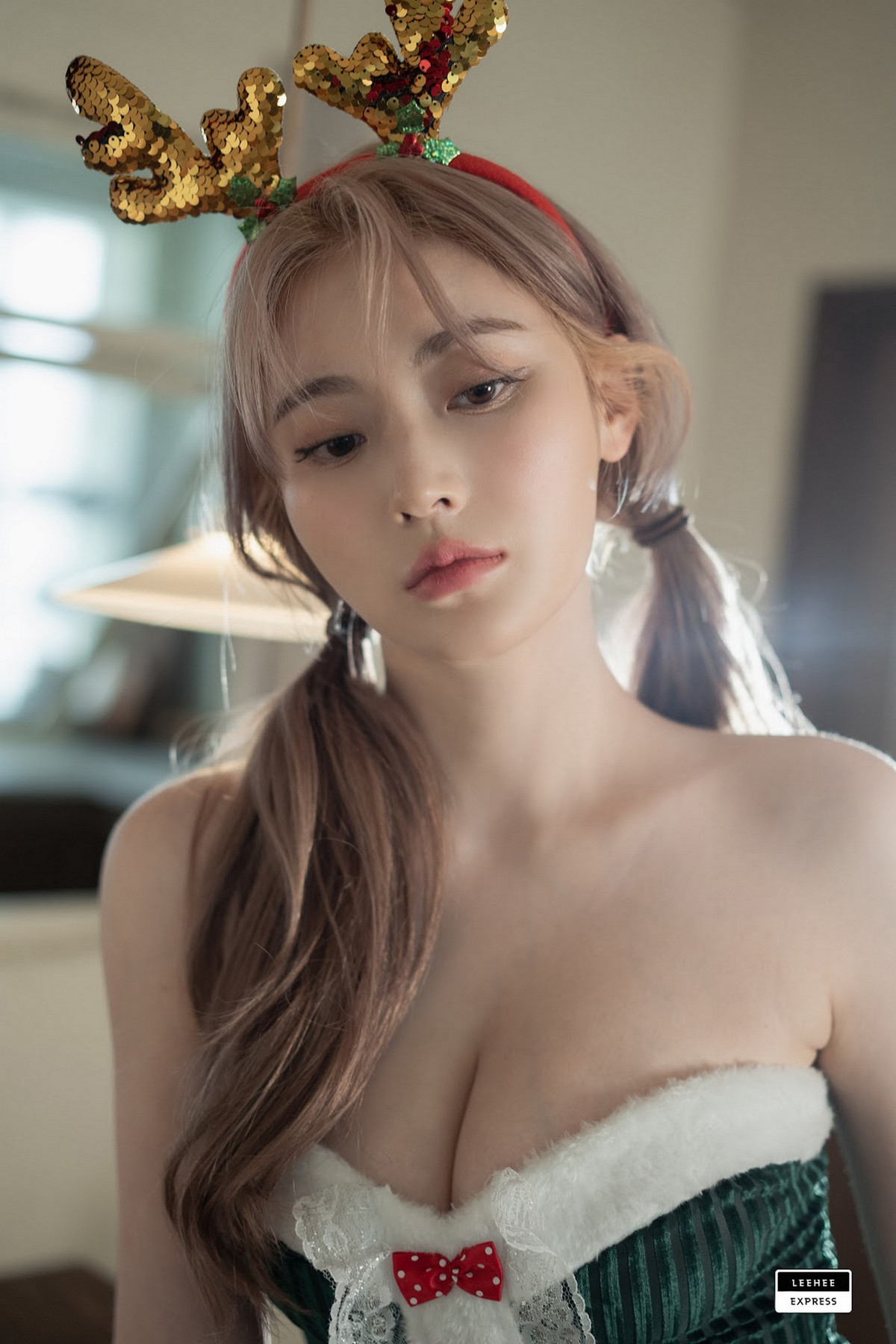 Jeong-Ah 정아, [LEEHEE EXPRESS] LEDG-096の写真 29