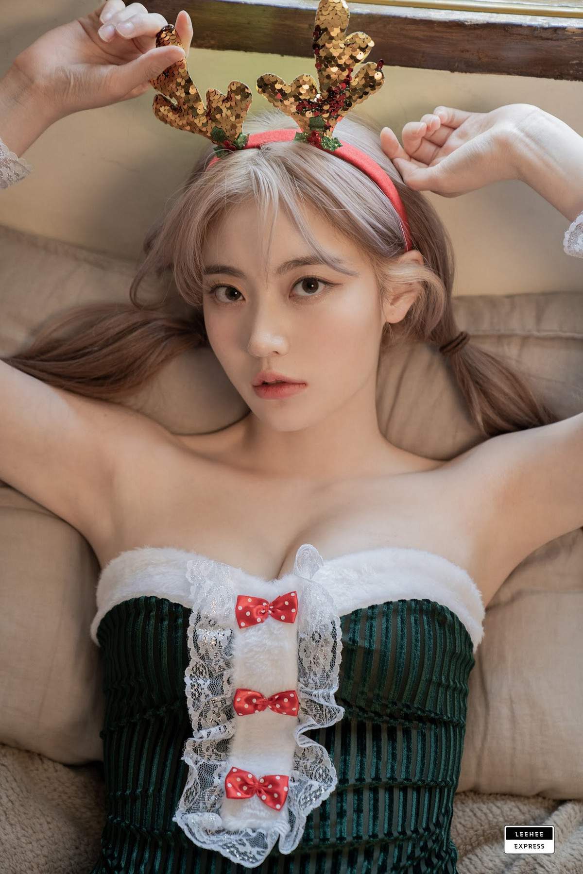 Jeong-Ah 정아, [LEEHEE EXPRESS] LEDG-096の写真 42