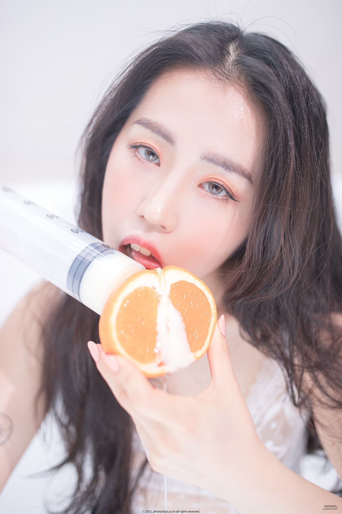 Dami 퀸다미, [Photochips] Vol.96 Photobook Set.01の写真 2
