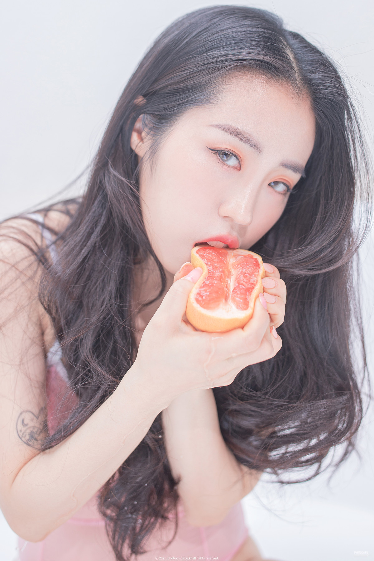 Dami 퀸다미, [Photochips] Vol.96 Photobook Set.02の写真 11