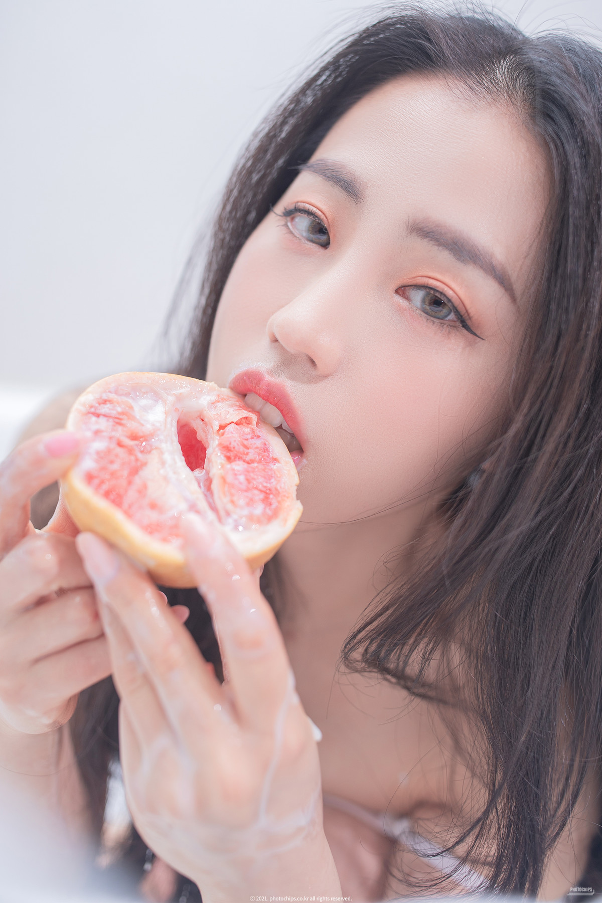 Dami 퀸다미, [Photochips] Vol.96 Photobook Set.02の写真 29