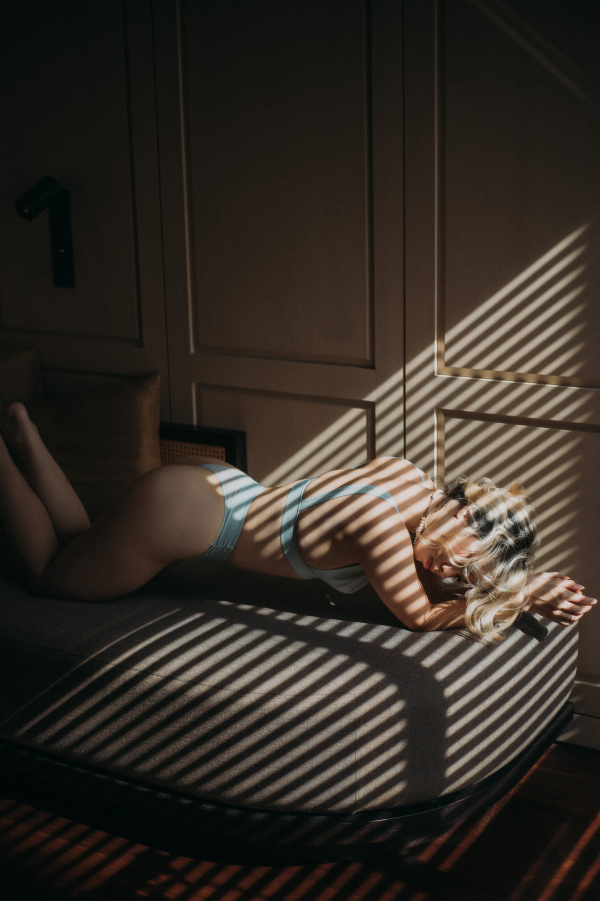 Kuromelo [DCP snaps] Vol.10 Photobook Set.01の写真 2
