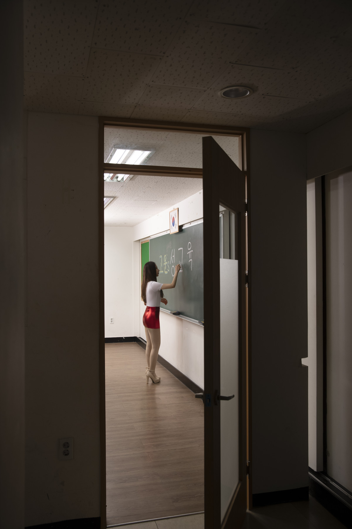 LeeHa 이하, [BUNNY] A Fuxx Teacher S.3 Brainwashed Teacher Set.01の写真 2